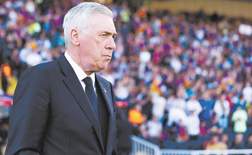 巴西队主帅调整战术，备战国际舞台