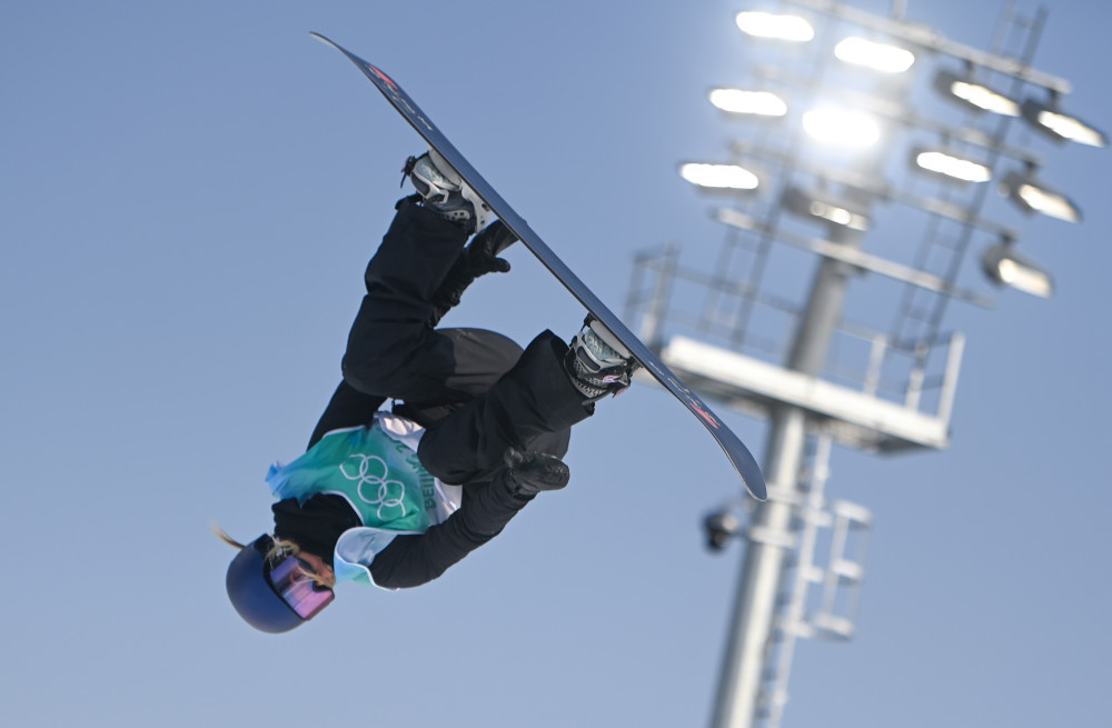 奥地利女子滑雪选手夺得冠军