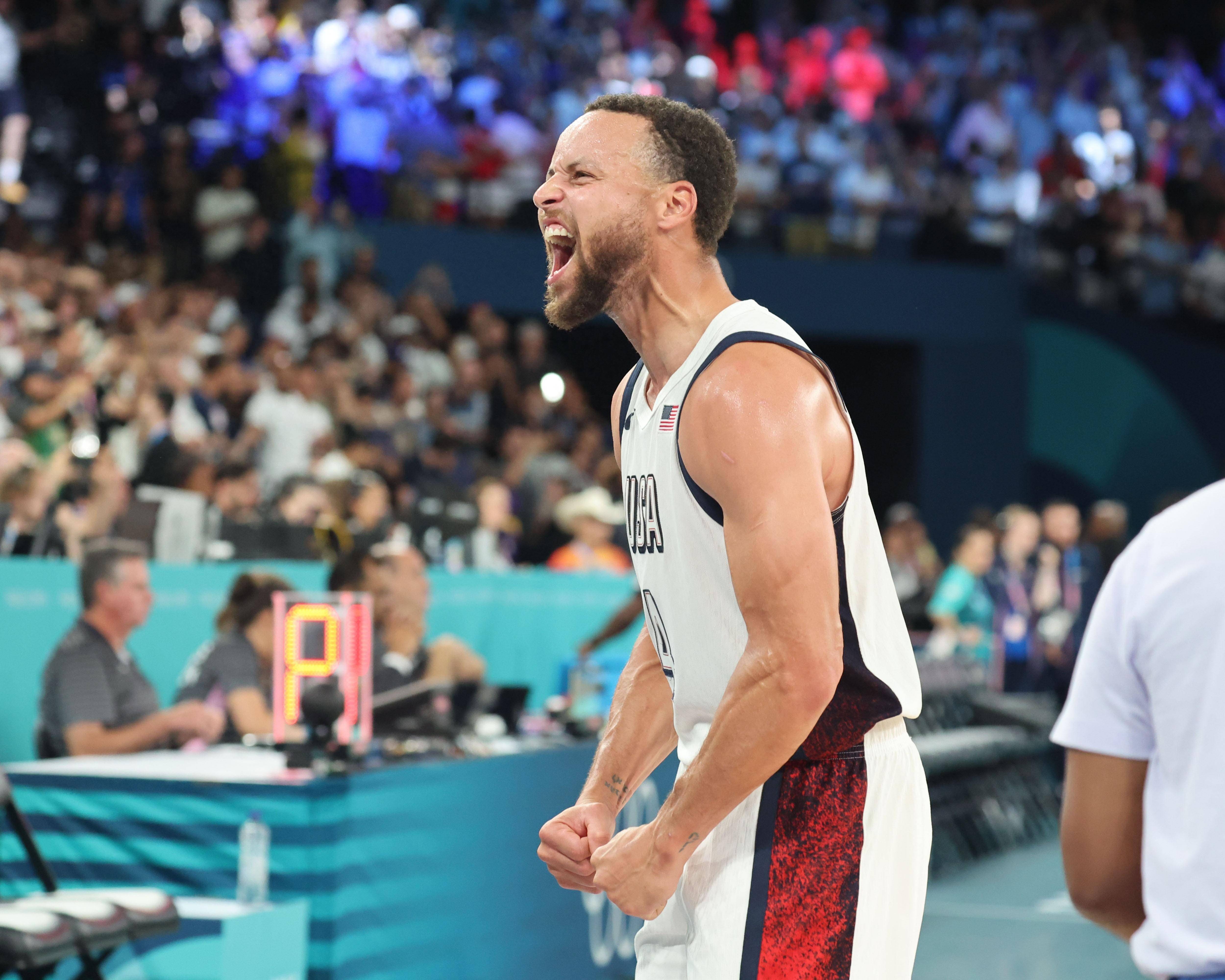 巴黎圣日耳曼血洗塞尔维亚男篮,Gumayusi打破历史纪录宿命之战成都决赛之夜,强势挺进下一轮的简单介绍 巴黎圣日耳曼血洗塞尔维亚男篮,Gumayusi打破历史纪录宿命之战成都决赛之夜,强势挺进下一轮的简单介绍