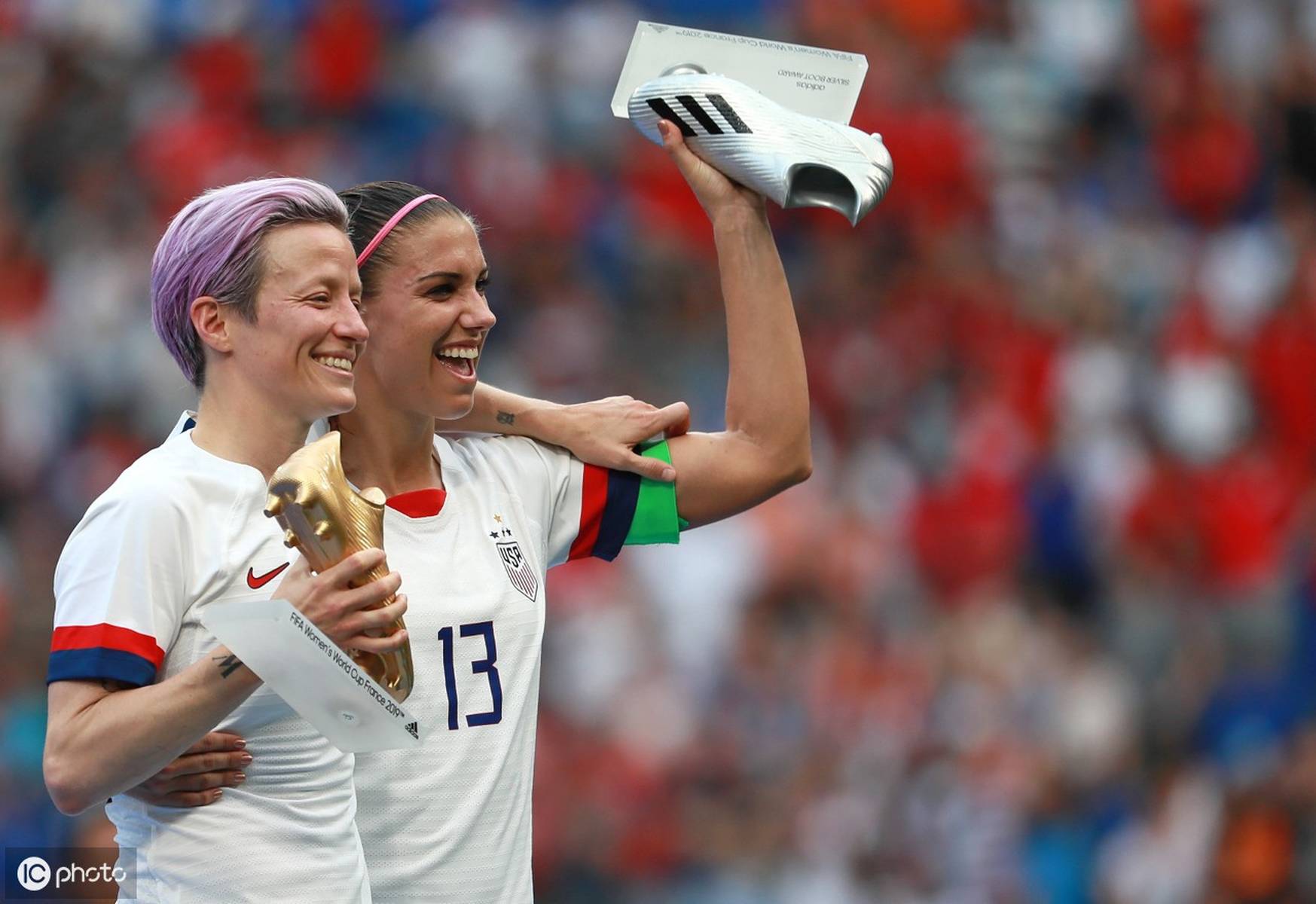 荷兰翻盘美国，奥亚尔萨瓦尔带队取胜