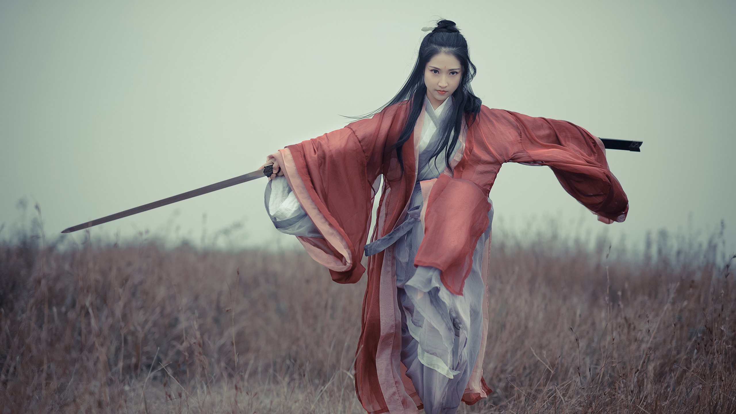 雷火电竞合作-当绿茵场的闪电劈进抢七战场，阿圭罗如何用足球哲学定义终极接管