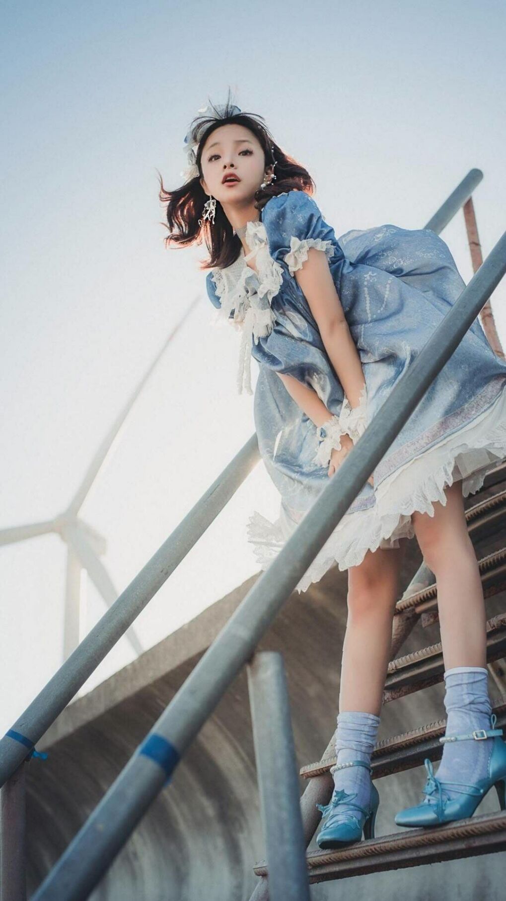 阿什拉夫铁骑踏碎黄潜,一名北非武士如何率领喀麦隆在欧冠决赛创造神话