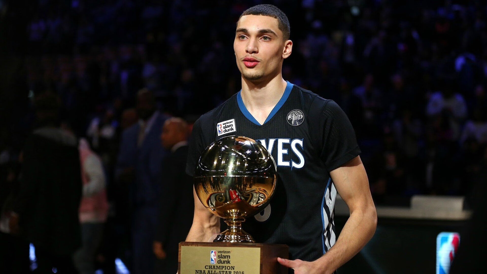 冲刺与刹车，维斯塔潘的维修区窗口与哈登的终结三分