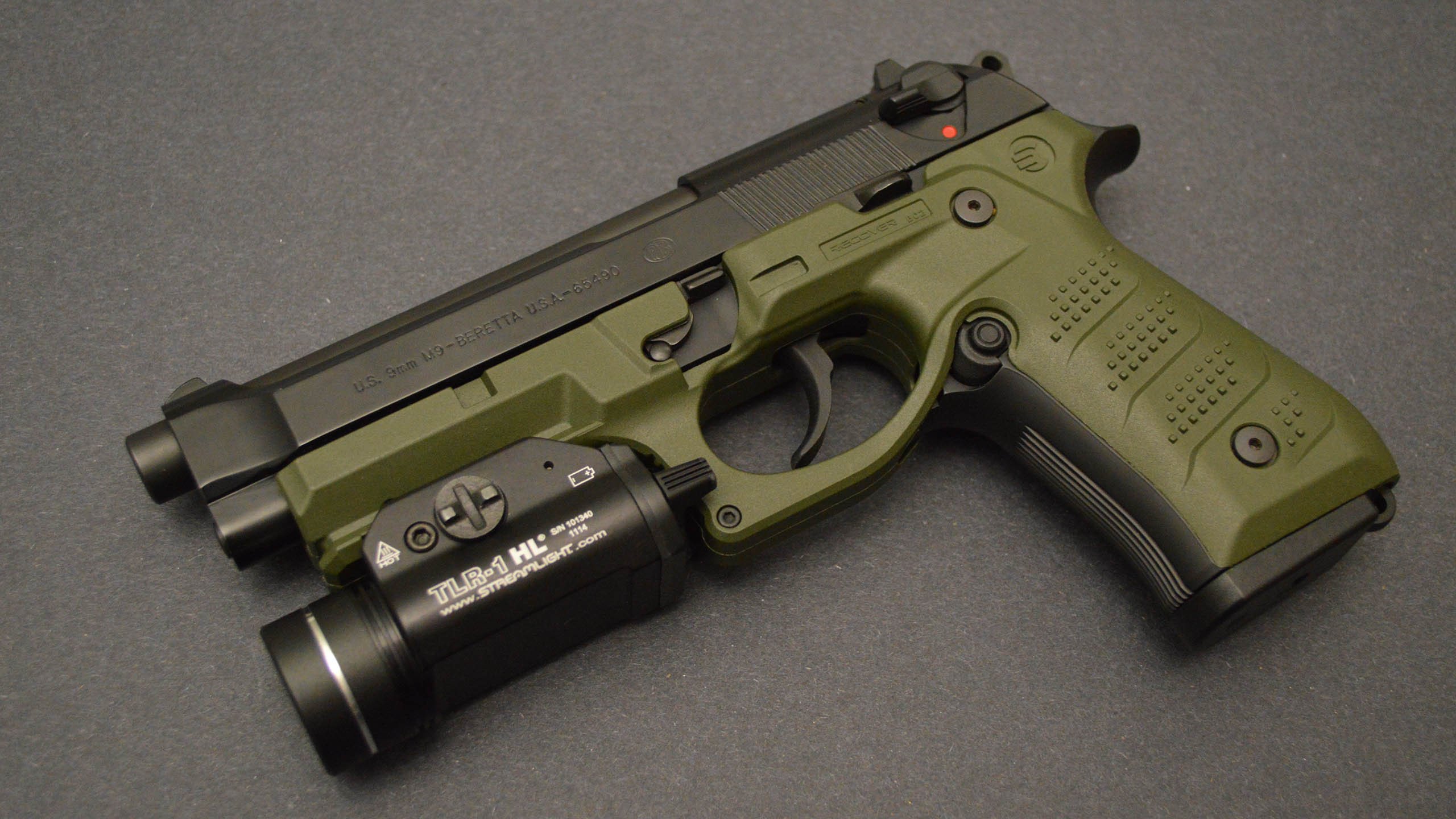 雷火电竞官网-爆冷之夜，那不勒斯惊险胜苏格兰，库尔图瓦神扑定乾坤